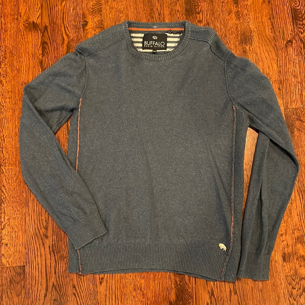 Men’s sweater